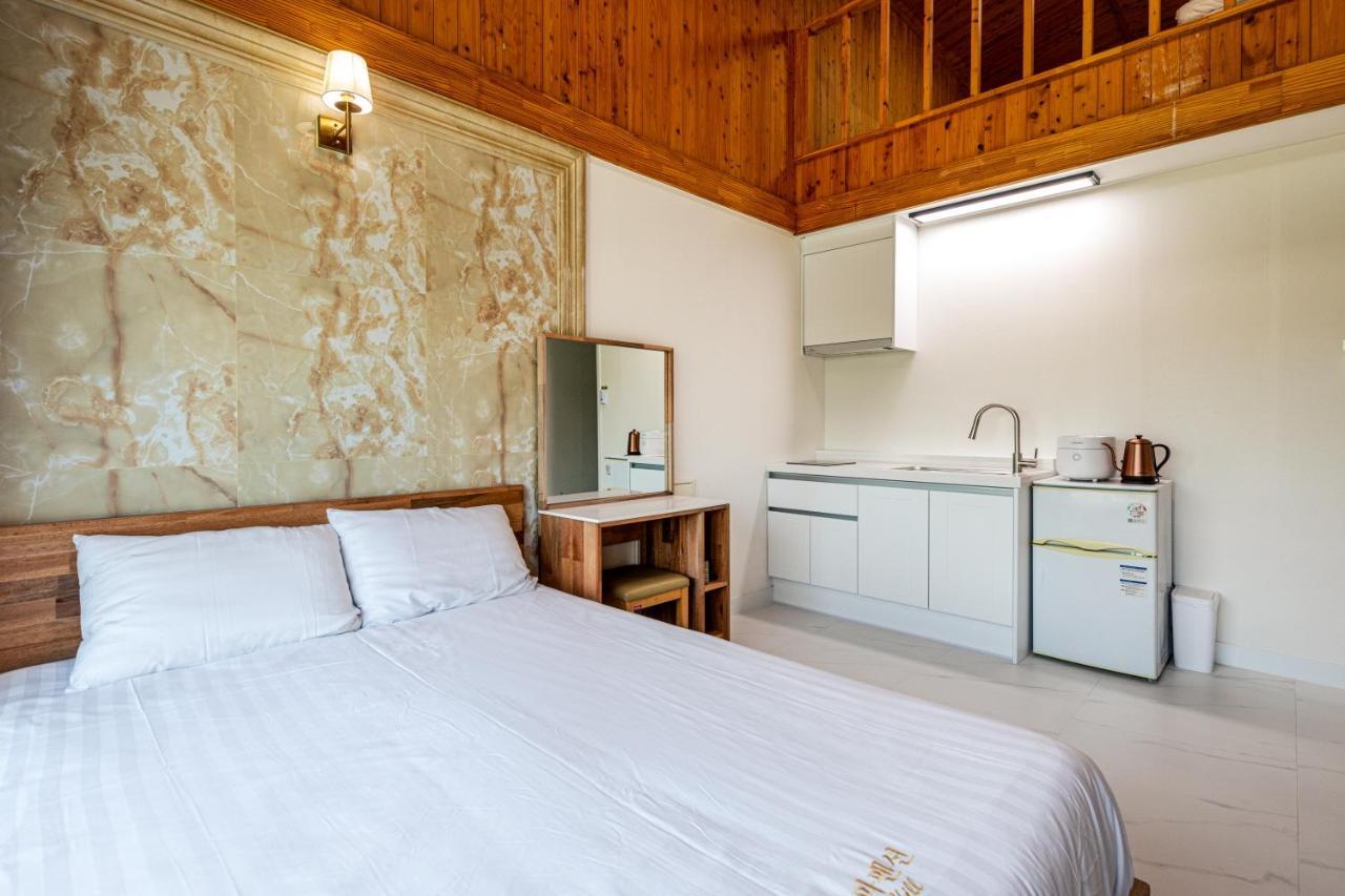 Aewol Oceanstay Чеджудо Экстерьер фото